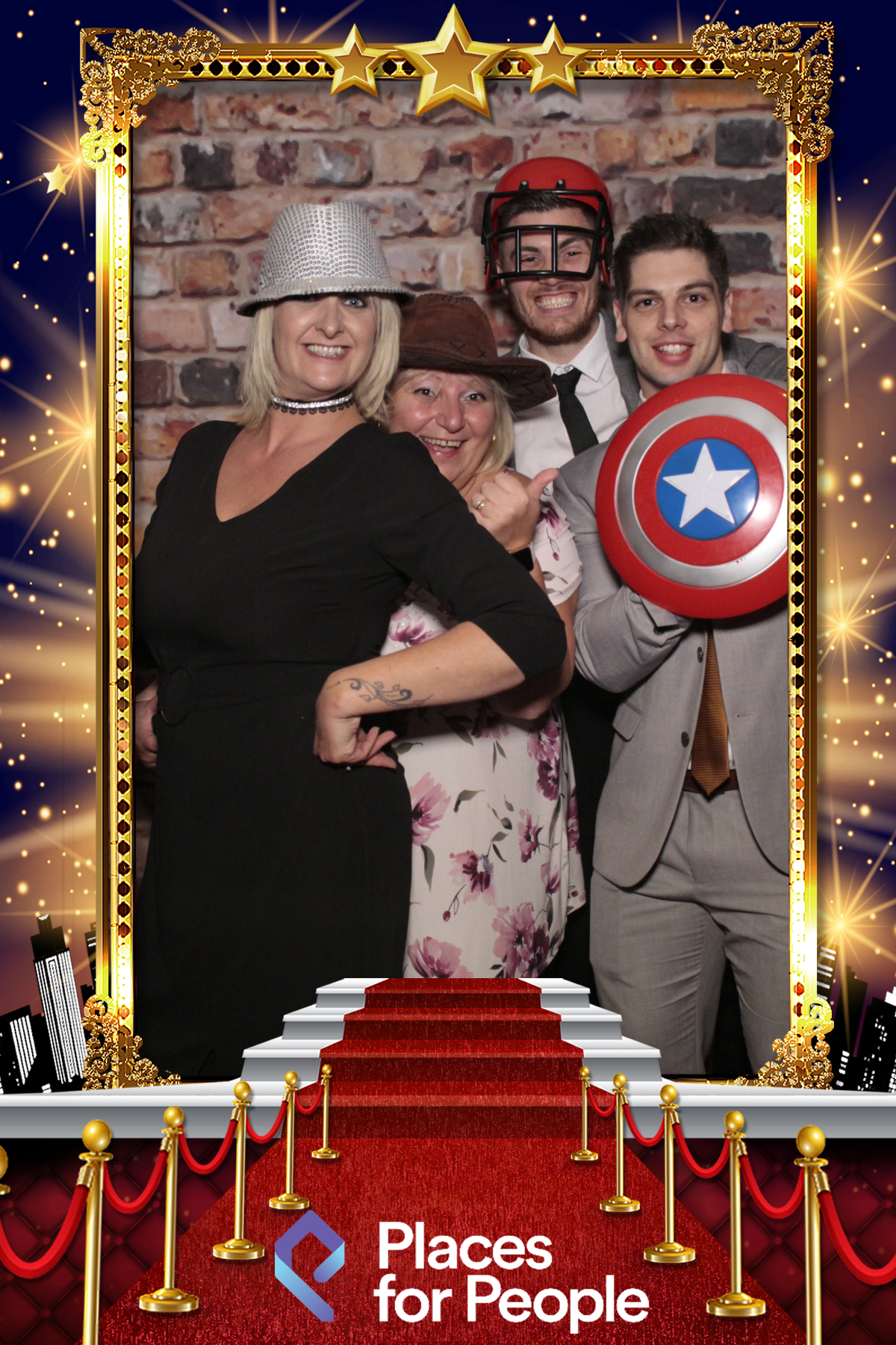 Places for People Star Awards  | View more photos from the event at gallery.myphotoboothexperience.co.uk/u/MyPhotoBoothExperienceLtd/Places-for-People-Star-Awards